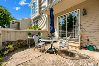 402 Lakeview Drive #402, Southington, CT 06489 - Photo 3