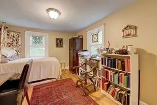338 Ridgewood Rd, West Hartford, CT 06107 - Photo 29