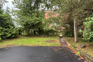 51 Overlook St, West Haven, CT 06516 - Photo 3