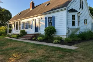 24 Amos St, Hamden, CT 06518 - Photo 1