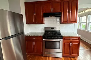 415 Willow St, Bridgeport, CT 06610 - Photo 5