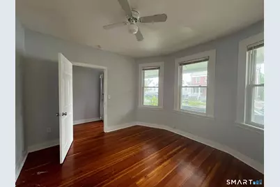 415 Willow Street, Bridgeport, CT 06610 - Photo 15