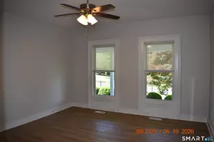 402 W Main St, Cheshire, CT 06410 - Photo 9