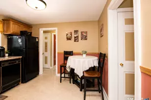 242 Victoria Rd, Hartford, CT 06114 - Photo 13
