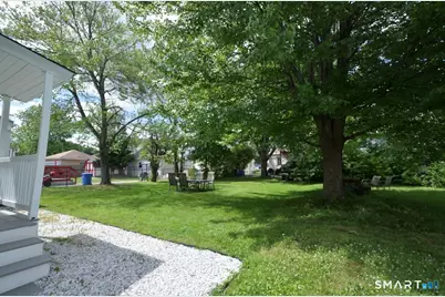 242 Victoria Road, Hartford, CT 06114 - Photo 5