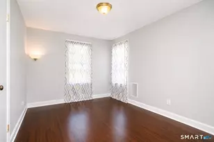 242 Victoria Rd, Hartford, CT 06114 - Photo 27