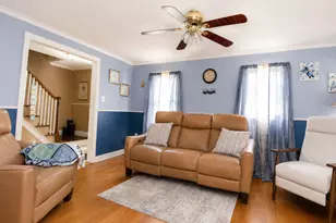 242 Victoria Rd, Hartford, CT 06114 - Photo 9