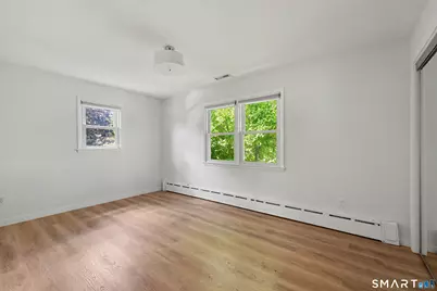 92 Burwood Avenue, Stamford, CT 06902 - Photo 35