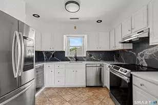 92 Burwood Ave, Stamford, CT 06902 - Photo 31