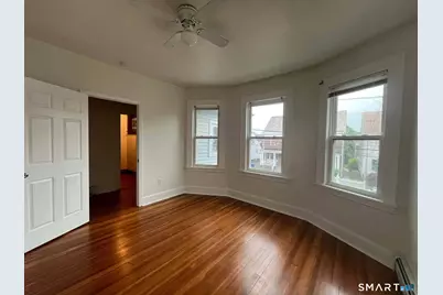 417 Willow Street, Bridgeport, CT 06610 - Photo 21