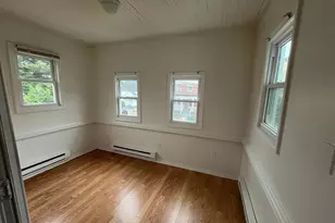 417 Willow St, Bridgeport, CT 06610 - Photo 17
