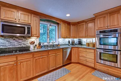 163 Dudley Road, Wethersfield, CT 06109 - Photo 13