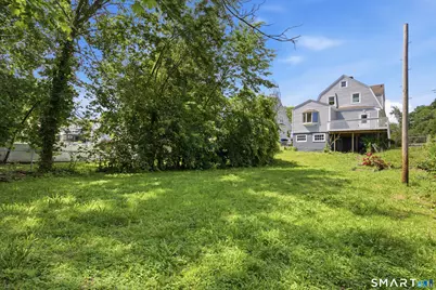208 Hart Street, New Britain, CT 06052 - Photo 33