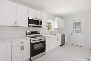 208 Hart St, New Britain, CT 06052 - Photo 17