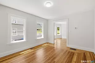 208 Hart St, New Britain, CT 06052 - Photo 13