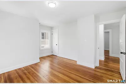 208 Hart Street, New Britain, CT 06052 - Photo 23