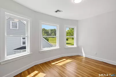208 Hart Street, New Britain, CT 06052 - Photo 21