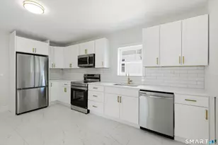 208 Hart St, New Britain, CT 06052 - Photo 19