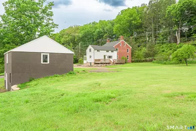 560 Manchester Road, Glastonbury, CT 06033 - Photo 37