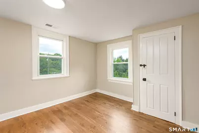 560 Manchester Road, Glastonbury, CT 06033 - Photo 13