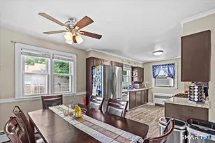 30 Murray St, Middletown, CT 06457 - Photo 11