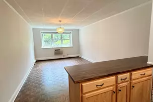 27 Northill St, Stamford, CT 06907 - Photo 3