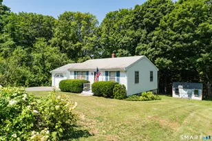 25 Goose Hill Rd, Chester, CT 06412 - Photo 1