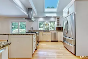 285 Wooding Hill Rd, Bethany, CT 06524 - Photo 3