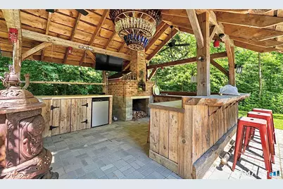 285 Wooding Hill Road, Bethany, CT 06524 - Photo 31