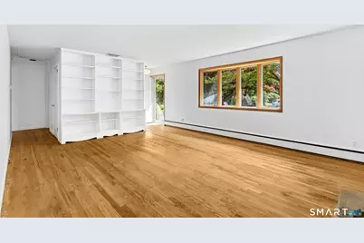 30 Creeping Hemlock Drive, Norwalk, CT 06851 - Photo 11