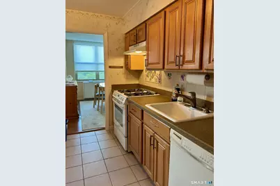 1 Strawberry Hill Court #3F, Stamford, CT 06902 - Photo 9