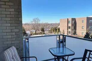 1 Strawberry Hill Ct, Stamford, CT 06902 - Photo 3