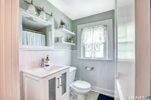 70 3rd St, Stamford, CT 06905 - Photo 25