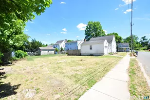 103 W Center St, Manchester, CT 06040 - Photo 3