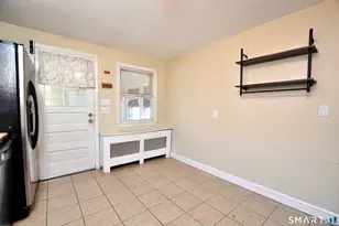 103 W Center St, Manchester, CT 06040 - Photo 17