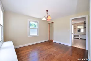 103 W Center St, Manchester, CT 06040 - Photo 11