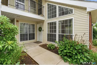 5 Carriage Crossing Lane #5, Middletown, CT 06457 - Photo 1