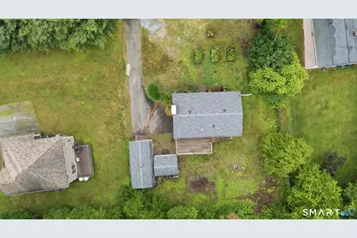 8 Phelps Lane, Deep River, CT 06417 - Photo 3