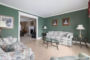 325 Georgetown Dr, Watertown, CT 06795 - Photo 9