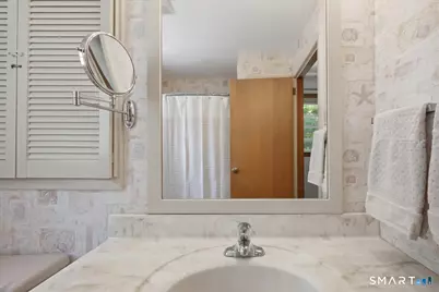 8 Roxbury Court, East Lyme, CT 06357 - Photo 29