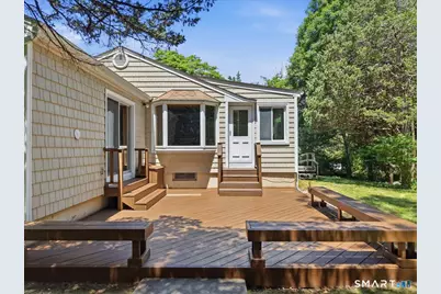 8 Roxbury Court, East Lyme, CT 06357 - Photo 3