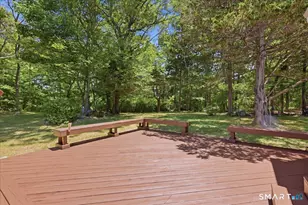 8 Roxbury Ct, East Lyme, CT 06357 - Photo 7