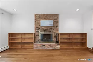 8 Roxbury Ct, East Lyme, CT 06357 - Photo 9