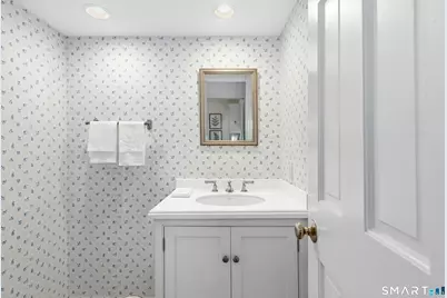 289 New Norwalk Road #39, New Canaan, CT 06840 - Photo 15