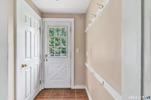 1326 Huntington Rd, Stratford, CT 06614 - Photo 19