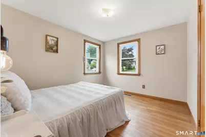 87 Lewis Street, Middletown, CT 06457 - Photo 13