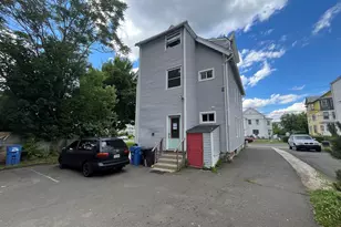 17 Austin St, New Britain, CT 06051 - Photo 3