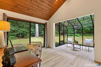 12 Linda Lane, Simsbury, CT 06070 - Photo 19