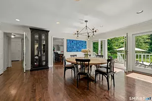 11 Butternut Hollow Rd, Greenwich, CT 06830 - Photo 9
