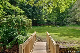 11 Butternut Hollow Rd, Greenwich, CT 06830 - Photo 5